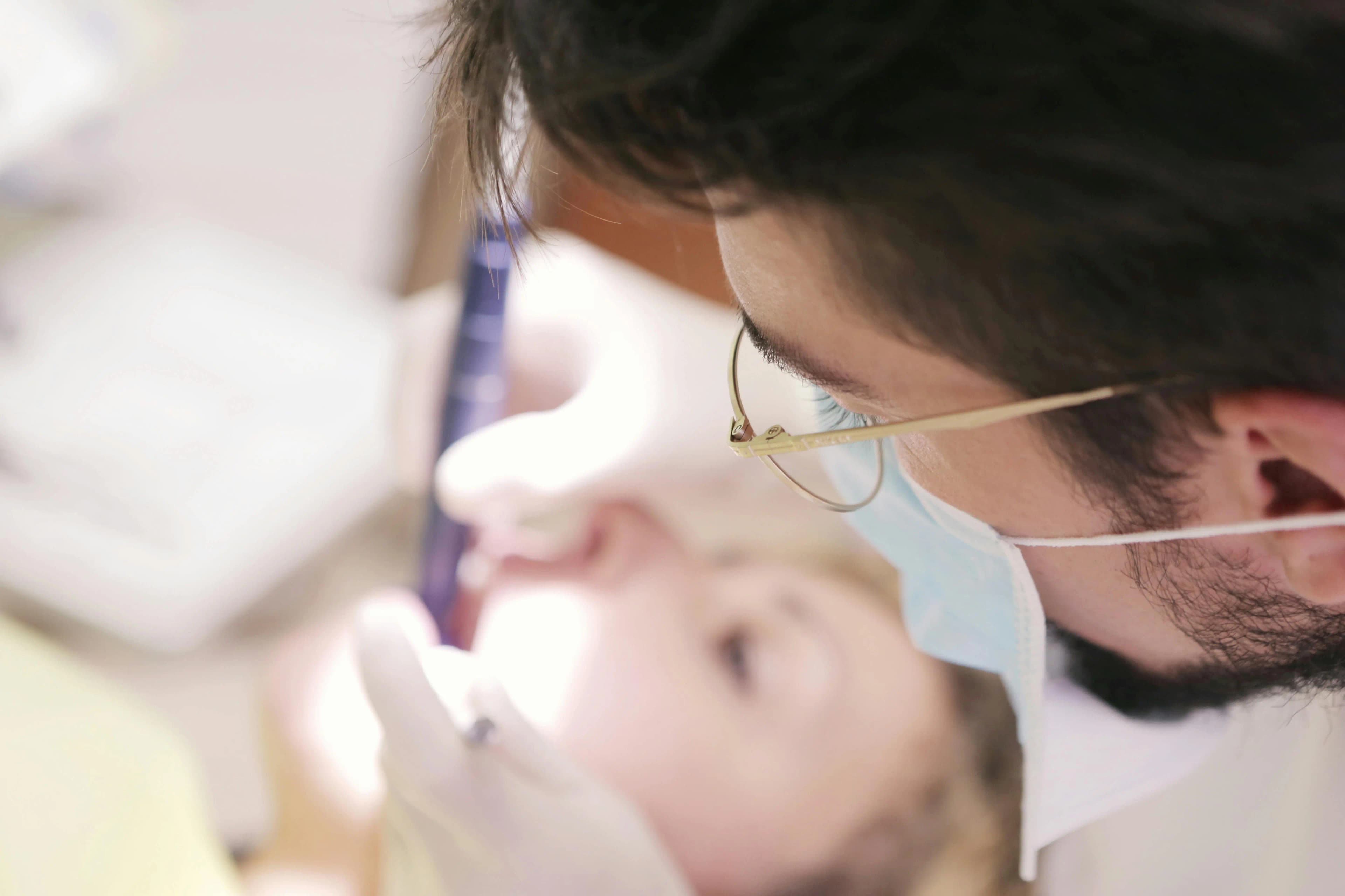 Picture of someone with white teeth from teeth whitening service
